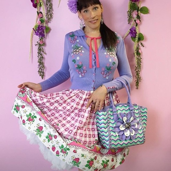 Hell Bunny Dresses & Skirts - 💖Kawaii vintage hell bunny strawberry skirt 💖